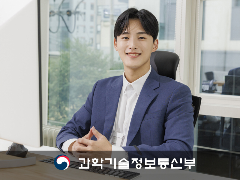 manager_2025_01_01_01_02_0077.jpg